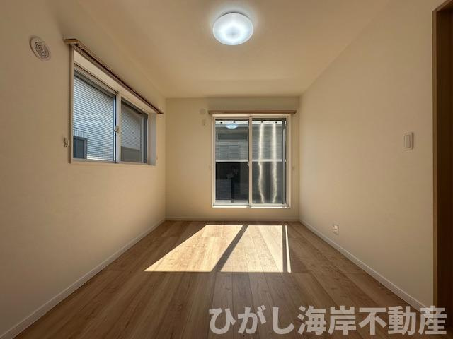 平塚市四之宮2丁目　中古戸建の寝室|新規リフォーム完了！　6帖　洋室