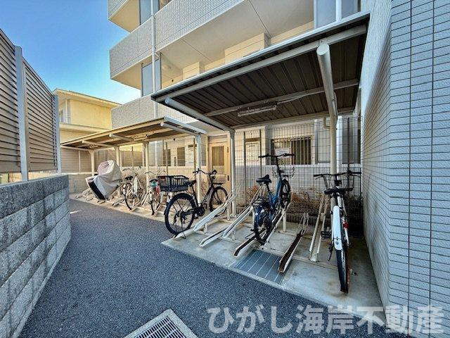 パテラスクエア平塚の駐輪場|敷地内駐輪場