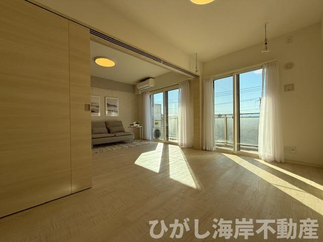 パテラスクエア平塚の洋室|新規リフォーム完了！　6帖　洋室