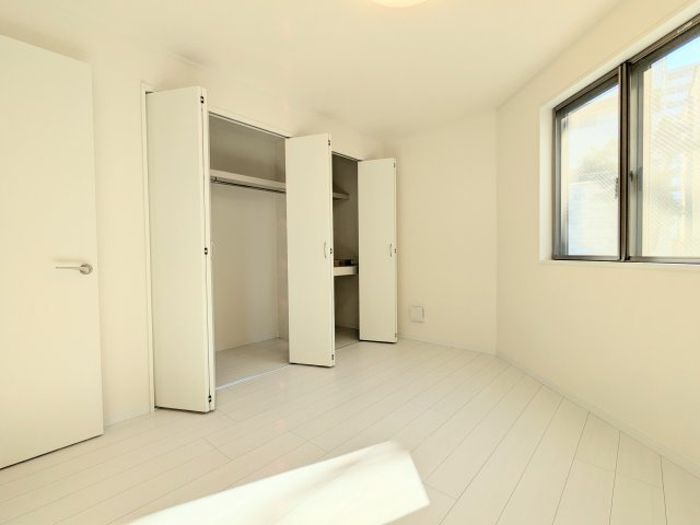 葛飾区東四つ木２丁目の戸建の洋室|～居室写真～