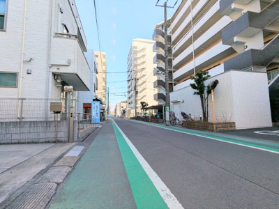 【前面道路含む現地写真】 | 葛飾区東四つ木２丁目の戸建 | ～前面道路含む現地写真～