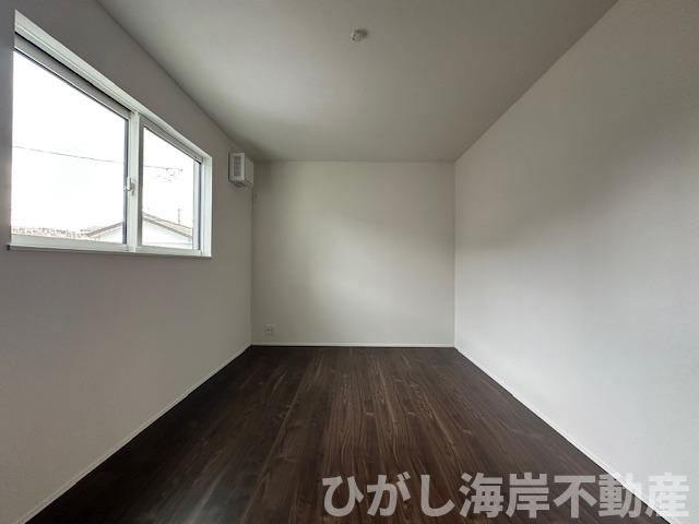 平塚市夕陽ケ丘　新築戸建　全２棟の寝室|6.7帖　洋室