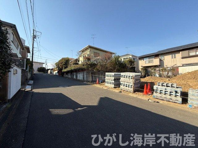 藤沢市大庭　売地　全2区画の前面道路含む現地写真|現地外観