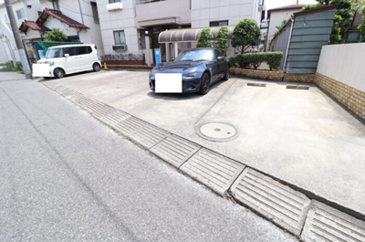 【駐車場】 | レジデンス八木 | 駐車場