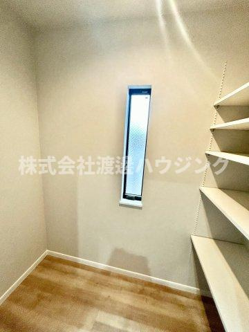 四條畷市岡山４丁目一戸建のその他|窓