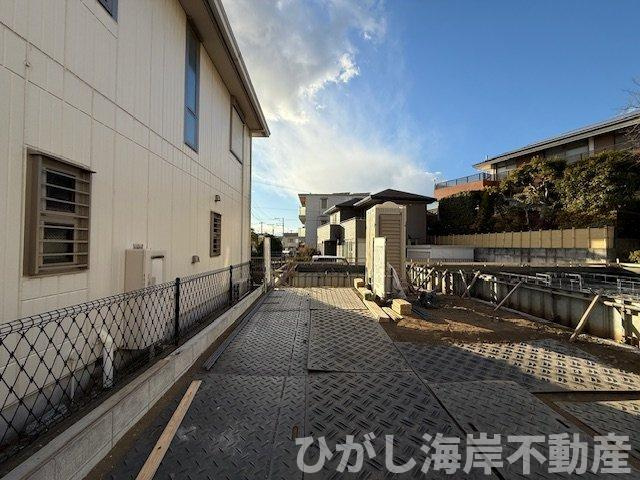 茅ヶ崎市菱沼3丁目　新築戸建　全4棟の駐車場|1月22日撮影　外構工事中　駐車スペース