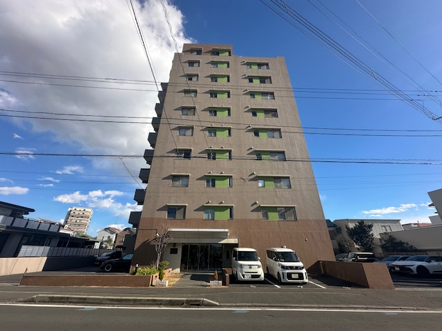 マイメゾン茅ヶ崎本村の外観|新規リフォーム完了！現地外観