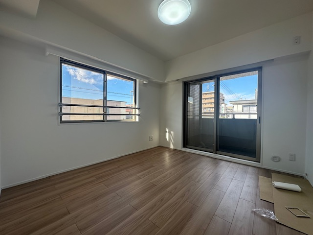 マイメゾン茅ヶ崎本村の洋室|新規リフォーム完了！6帖　洋室