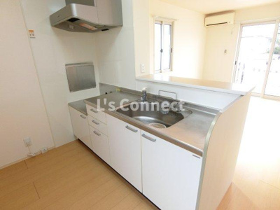 【キッチン】 | コーポ・ゼルコバ | ２口ガスコンロ設置可能な対面キッチンです。