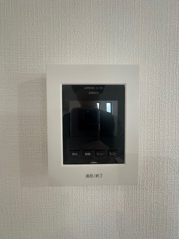 茅ヶ崎市松が丘２丁目　新築戸建　全３棟のセキュリティ|TVモニター付きインターフォン