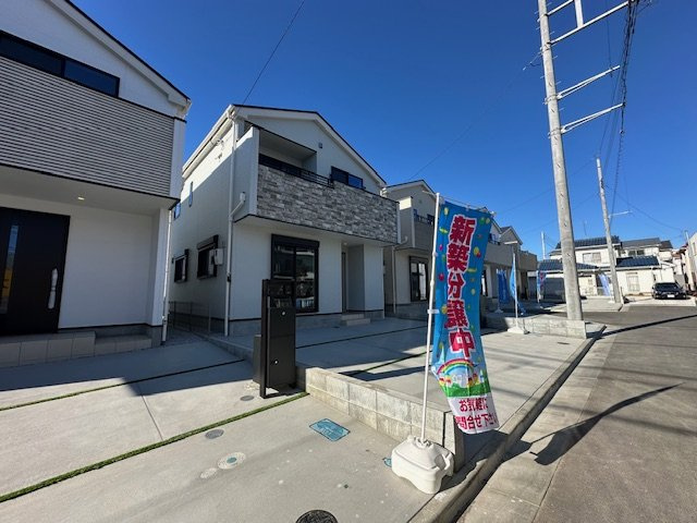 藤沢市辻堂太平台1丁目　新築戸建　全5棟の前面道路含む現地写真|現地外観