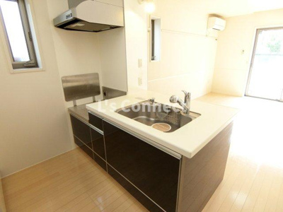 【キッチン】 | ルシエルブラン泉中央Ⅰ | ２口ガスコンロ設置可能な対面キッチン。