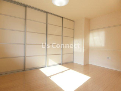 【内装】 | ルシエルブラン泉中央Ⅰ | ＬＤＫと隣の洋室は繋げて使うこともできます。