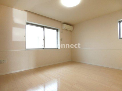 【その他】 | ルシエルブラン泉中央Ⅰ | 北側洋室にもエアコン付きです。