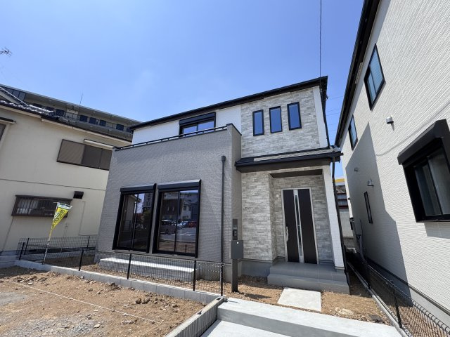 松戸市三矢小台３丁目新築戸建【矢切小学校：7分】の外観|A号棟外観・完成済み内覧可能です！
