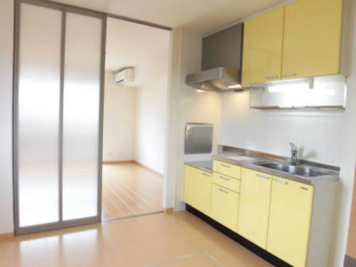 レジデンスTamayaA棟のキッチン|２口コンロ設置可能です★