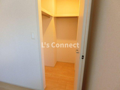 【収納】 | 町浦壱番館 | ウォークインクローゼットでお荷物もすっきり収納。