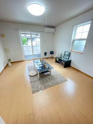 ピアボヌールⅠⅡⅢの寝室|風通しも良い寝室です☆