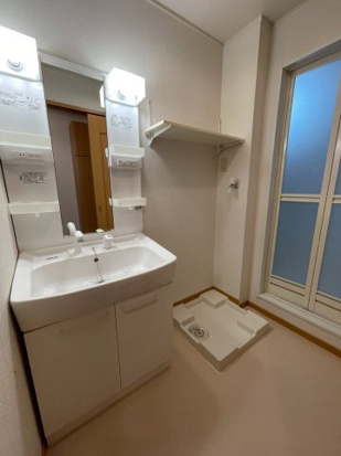 ピアボヌールⅠⅡⅢの洗面所|広い洗面スペースです★