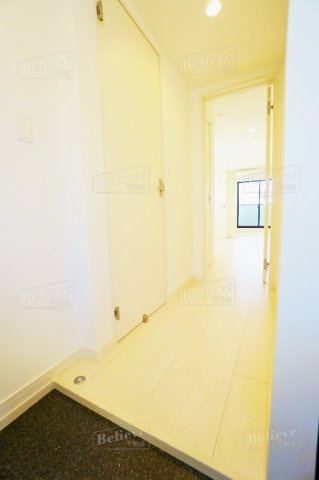 ユーズフォレシア西町の玄関|シューズボックス付きの玄関です★