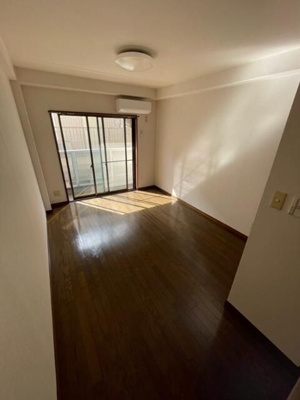 【内装】 | カスミ