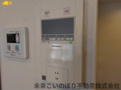 【防犯設備】 | シティホームズ幸手 | TVインターフォンは来訪者の確認にとても便利で安心です。
録画システム付きなので、留守時の確認も可能です。