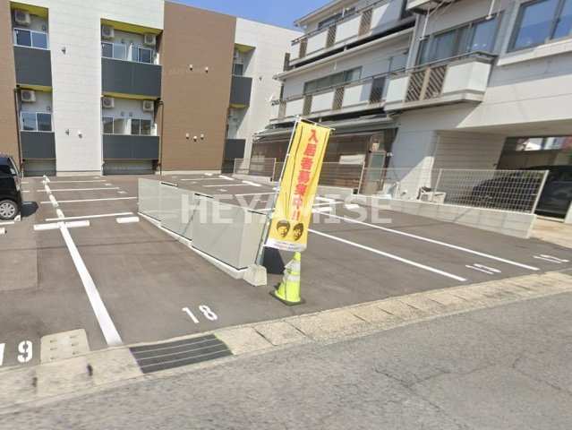 MODERN PALAZZO福田町A棟の駐車場