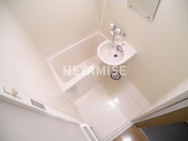 リーガル栄田の浴室|※室内画像は別号室のもの