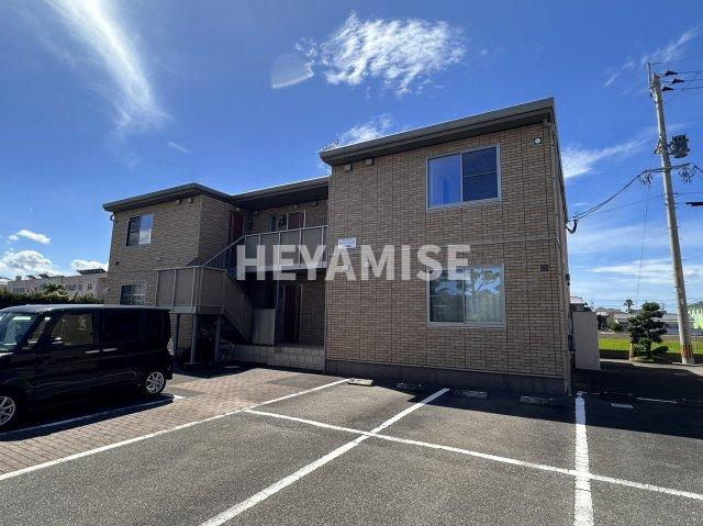 グランコートくさなぎⅠの外観