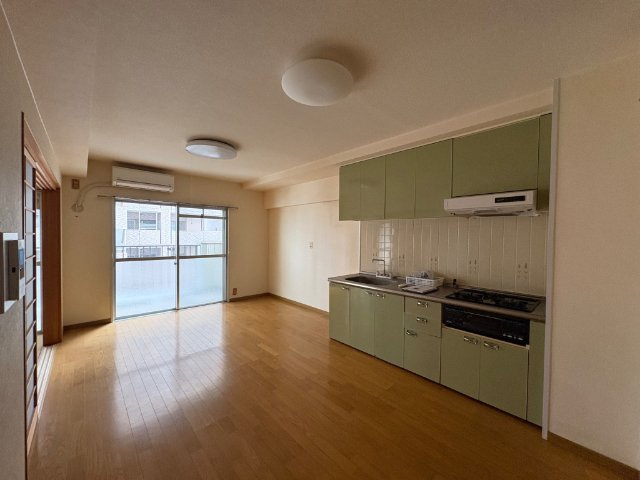 【キッチン】 | グレイス城崎