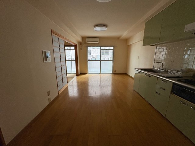 【内装】 | グレイス城崎