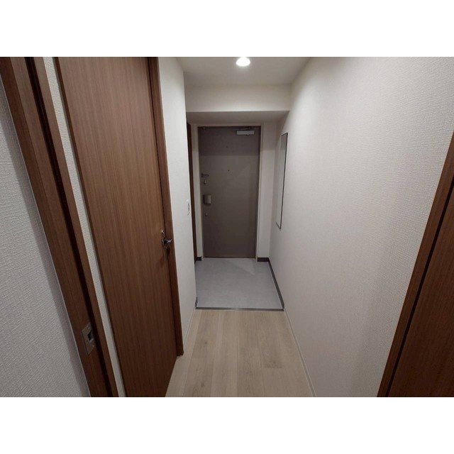 南堀江アパートメントシエロの玄関