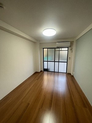 第１１安藤マンションの内装