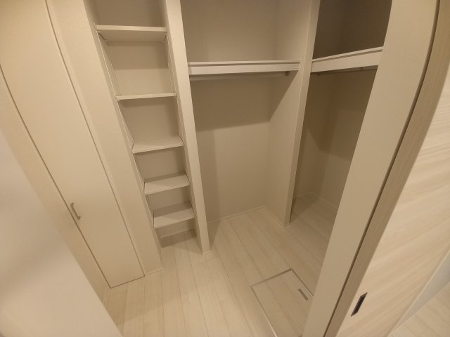 【収納】 | 仮称）シャーメゾン高槻市赤大路町