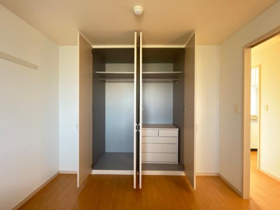 【収納】 | アバンティ・イースト | クローゼット