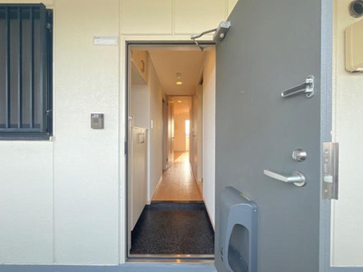 【玄関】 | アバンティ・イースト | 玄関