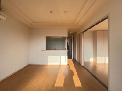 【居間・リビング】 | アバンティ・イースト | リビング