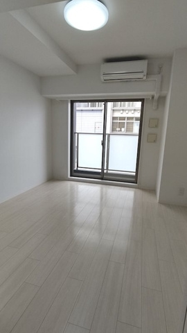 新品家具付きマンション日本橋馬喰町14A(KaGood東京)の居間・リビング