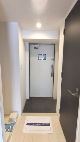 新品家具付きマンション日本橋馬喰町14A(KaGood東京)の玄関