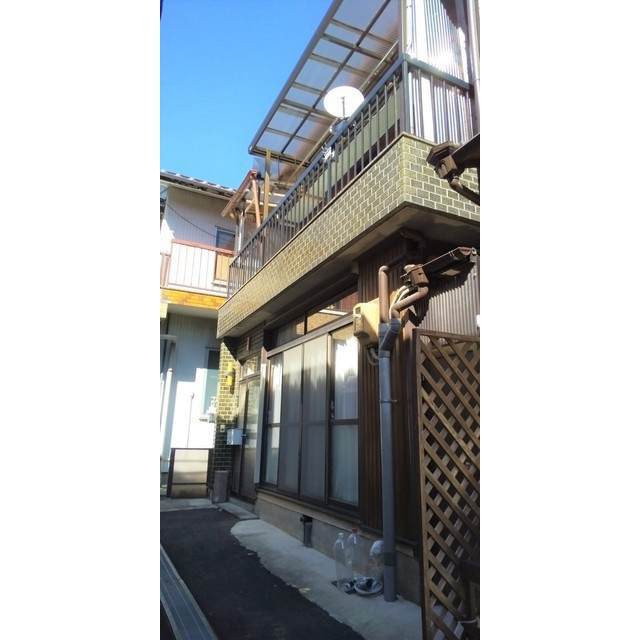 加納城南通貸家　のエントランス