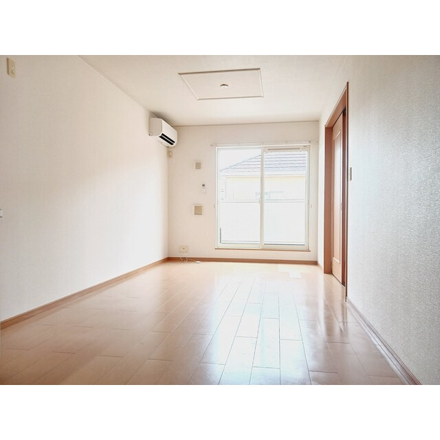 フォレストＰＡＲＫ　Ｂの居間・リビング