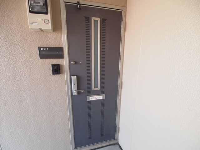 メゾンラフィーネＡの玄関