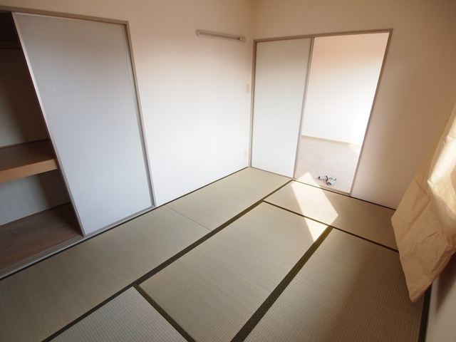 メゾンラフィーネＡの内装