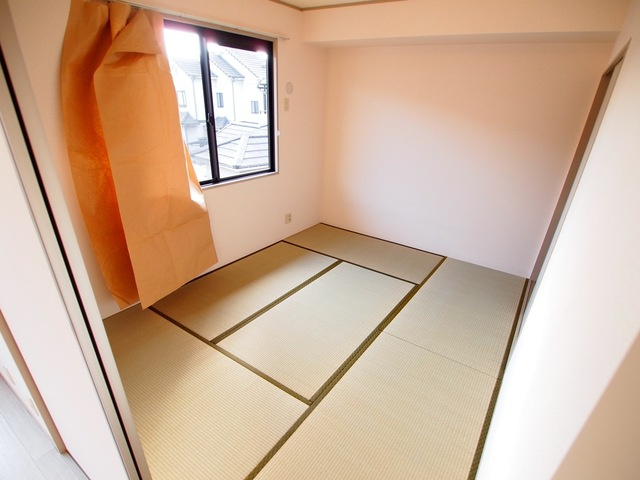 メゾンラフィーネＡの内装