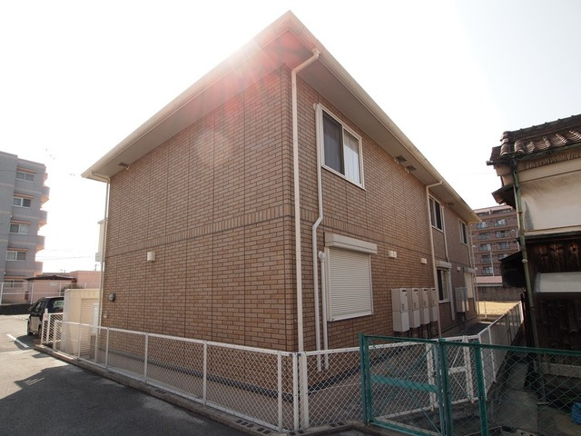 シャルムフルーレの外観