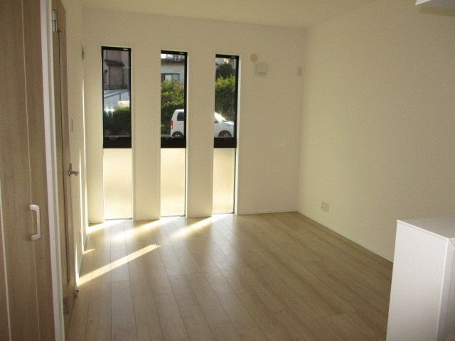 グランメゾン王寺南の居間・リビング