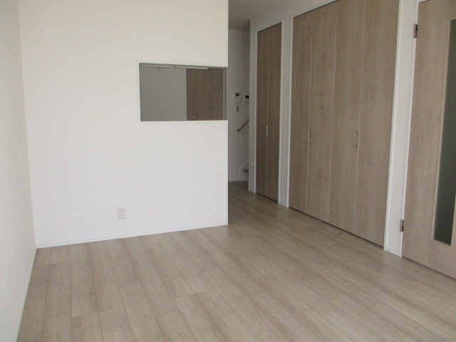 グランメゾン王寺南の居間・リビング