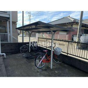 サープラスワンサニービレッジの居間・リビング