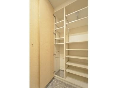 【玄関】 | エスティメゾン白金台