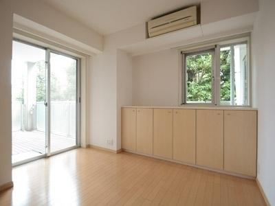 【洋室】 | エスティメゾン白金台